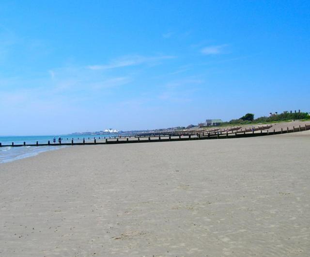 Felpham Guest House - Self Catering Bognor Regis Esterno foto